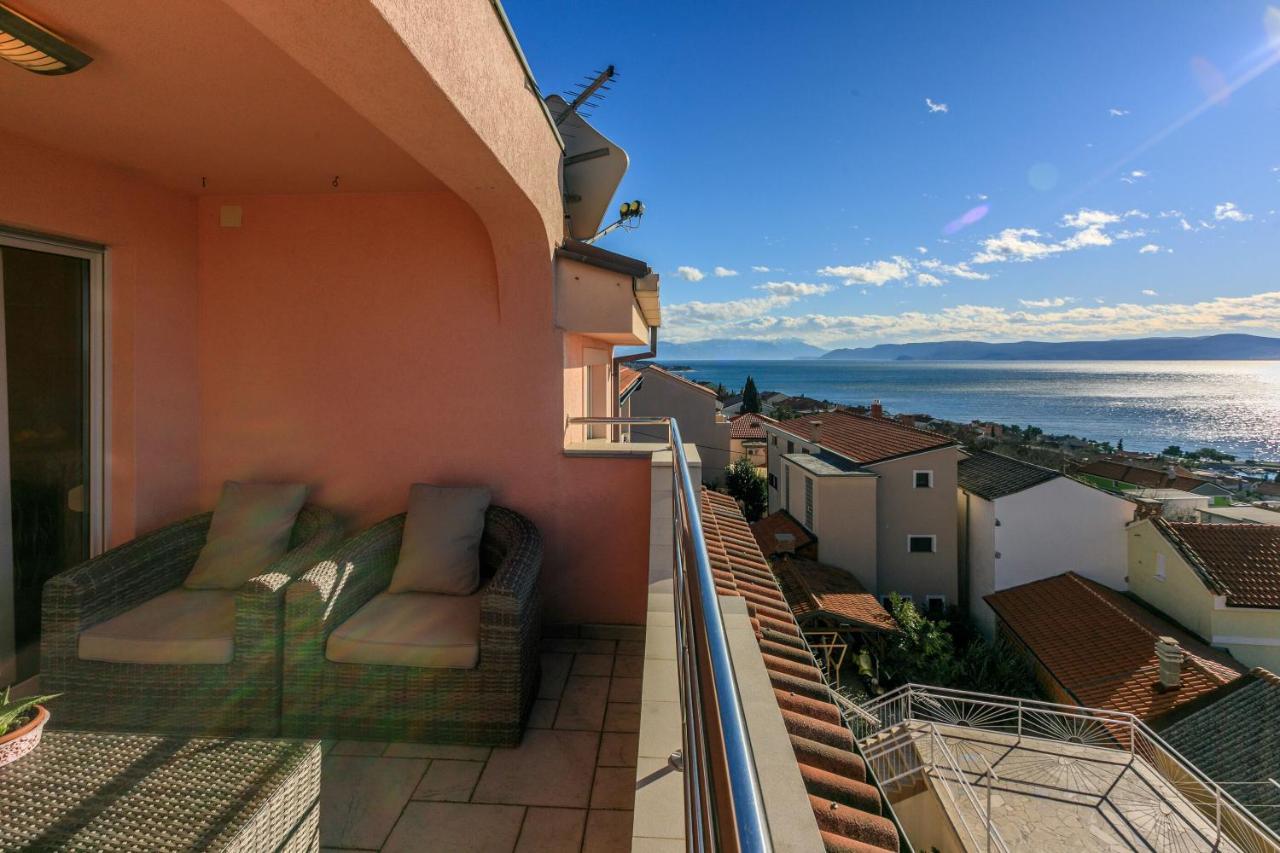 Apartments Hana Crikvenica Exterior photo