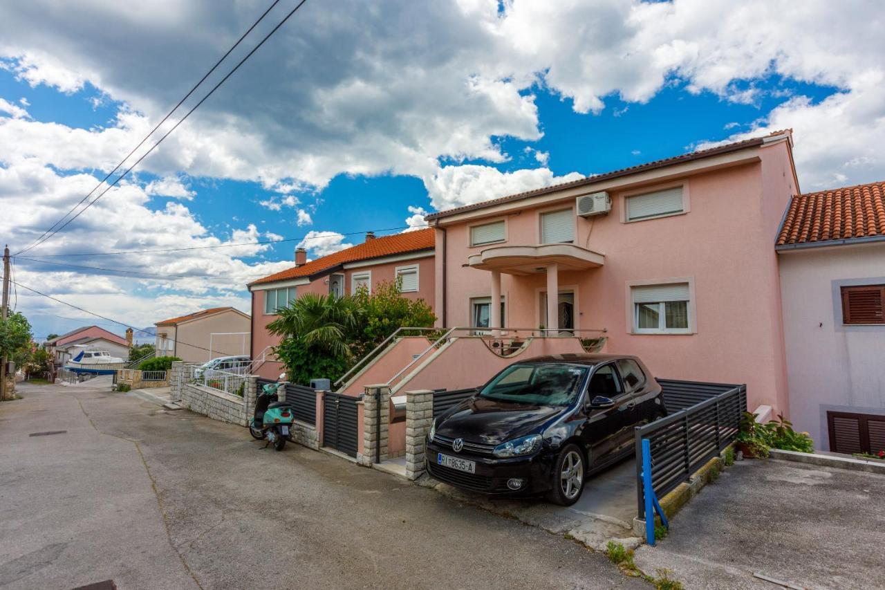 Apartments Hana Crikvenica Exterior photo